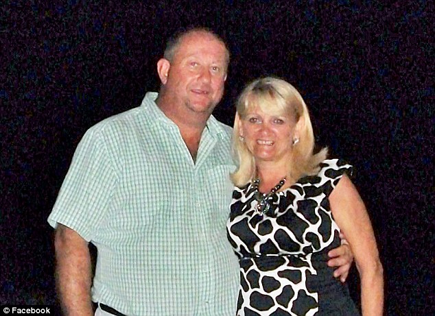 Σκότωσε τη γυναίκα του επειδή… πούλησε τo εισιτήριo του Έλβις Πρίσλεϊ – ΦΩΤΟ