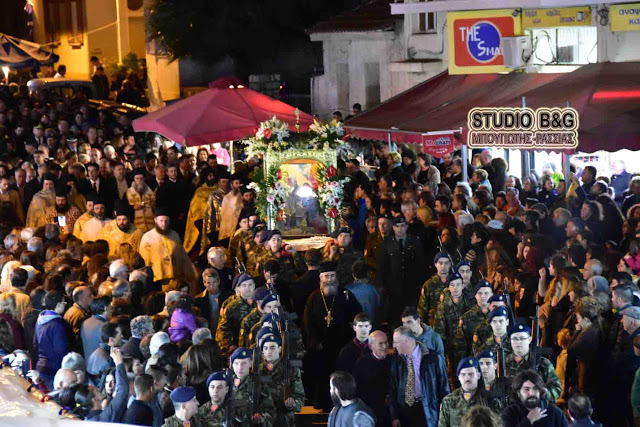 Χιλιάδες κόσμου στο Ναύπλιο για την εορτή του Ευαγγελισμού της Θεοτόκου – ΦΩΤΟ