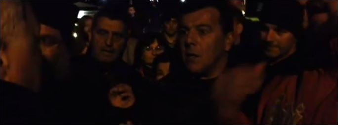 Μπαράζ αντιδράσεων από πολιτικούς για τη συμπεριφορά του ιερέα στη Βέροια – ΒΙΝΤΕΟ