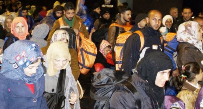 1600 πρόσφυγες φιλοξενούνται σε Καβάλα και Δράμα