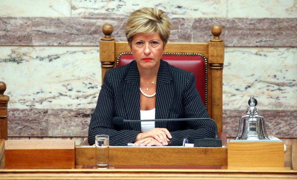 Κόλλια-Τσαρουχά: Δεν υπάρχει Μακεδονία εκτός Ελλάδας