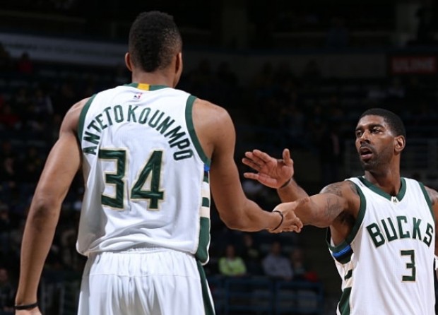 Δείτε τα μαγικά του Αντετοκούνμπο – ΒΙΝΤΕΟ