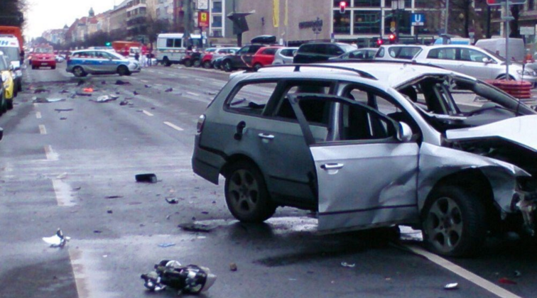 ΒΙΝΤΕΟ από το σημείο της έκρηξης του αυτοκινήτου στο Βερολίνο