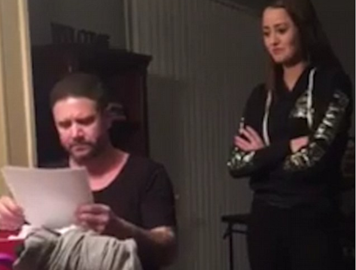 Το ΒΙΝΤΕΟ που συγκλόνισε 22 εκατ. χρήστες σε μία μέρα – Αυτό σημαίνει αγάπη