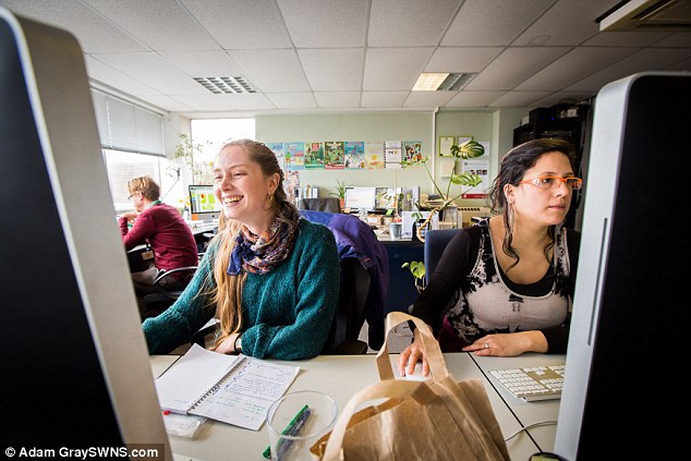 “Ειδική” άδεια για γυναίκες σχεδιάζει βρετανική εταιρεία