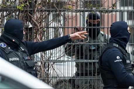 Δύο εκρήξεις στις Βρυξέλλες – ΤΩΡΑ