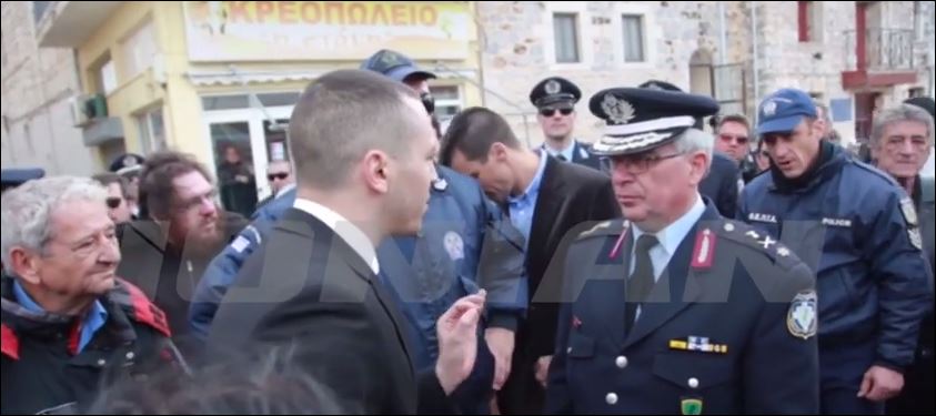 Νέα πρόκληση Κασιδιάρη στα επεισόδια της Αρεόπολης – Τι είπε στον Αστυνομικό Διευθυντή – ΒΙΝΤΕΟ