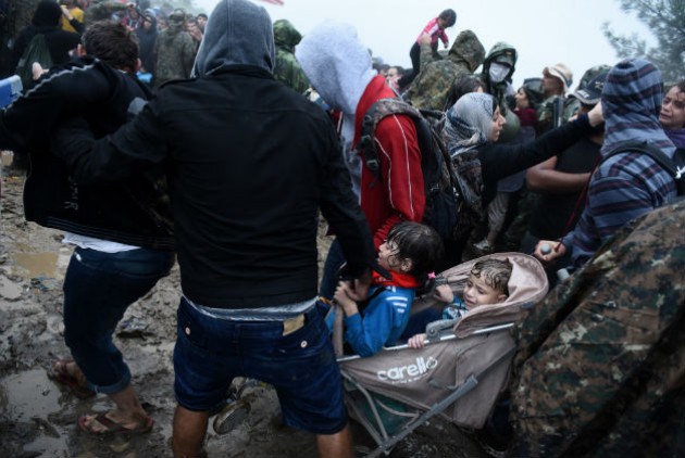 Στο έλεος του καιρού οι πρόσφυγες στην Ειδομένη – ΦΩΤΟ