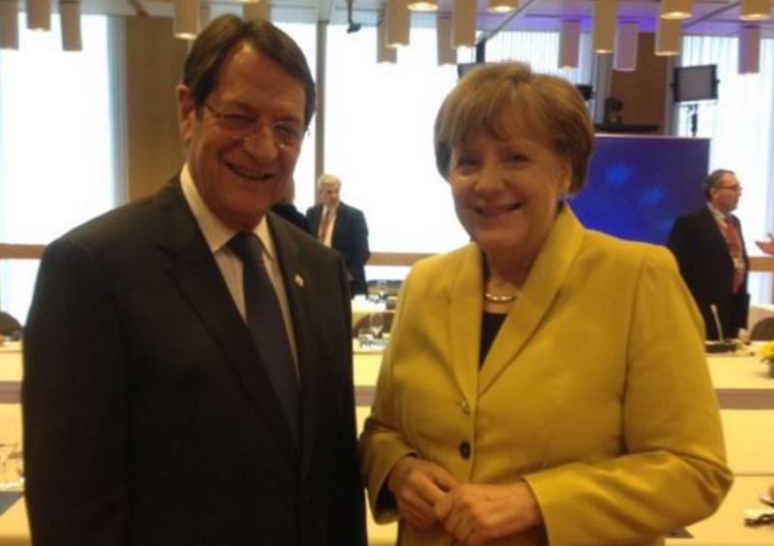 Τα χαμόγελα της Μέρκελ με τον Αναστασιάδη – ΦΩΤΟ