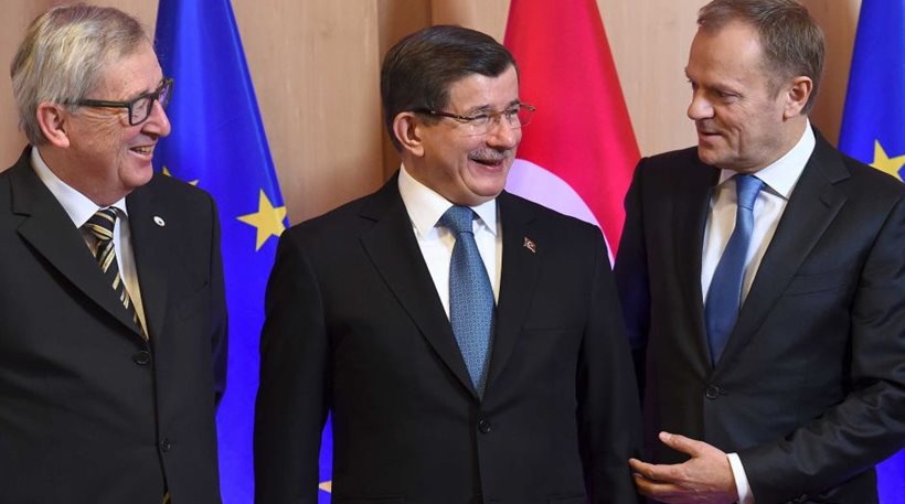 Τριμερής Νταβούτογλου με Τουσκ και Γιούνκερ στις Βρυξέλλες