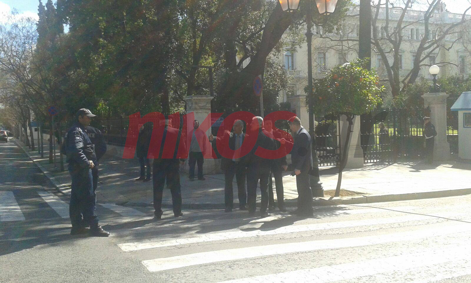 Κλειστή η Ηρώδου Αττικού – ΦΩΤΟ