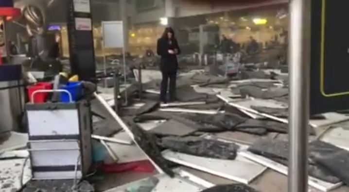 Σοκαριστικό βίντεο από το εσωτερικό του αεροδρομίου των Βρυξελλών – ΒΙΝΤΕΟ