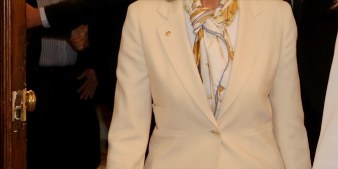 Η σικάτη κυρία που έκλεψε τις εντυπώσεις στο Προεδρικό Μέγαρο – ΦΩΤΟ