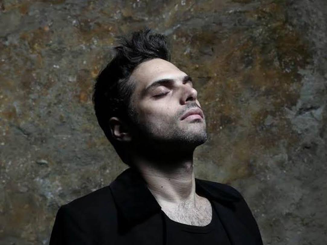 Με…Δύναμη του σκότους ο Παπαγεωργίου