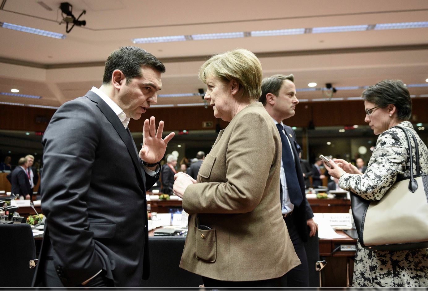 Συνάντηση Μέρκελ – Τσίπρα στις Βρυξέλλες