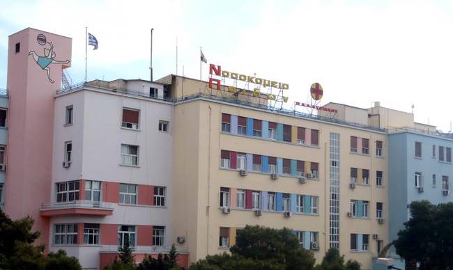 Γιατρός ζητούσε φακελάκι για να χειρουργήσει 5χρονη