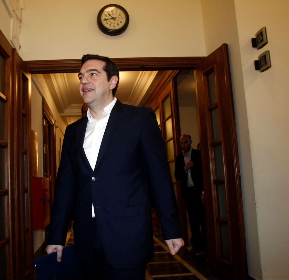 Ο Τσίπρας για το προσφυγικό: Οι μόνιμες θέσεις δεν θα υπερβούν το 1/50 των συνολικών ροών