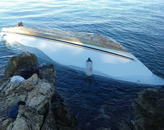 Σώθηκε ο γιος – Σε εξέλιξη έρευνες για την ανεύρεση του πατέρα ‏