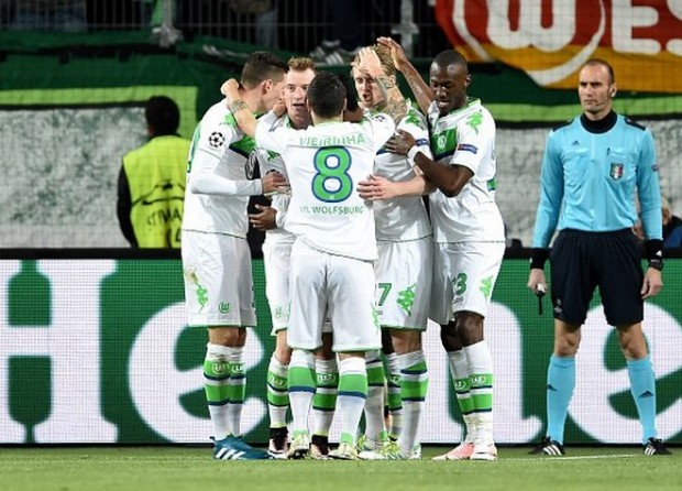 «Καθαρή» νίκη και πάει για το θαύμα η Βόλφσμπουργκ