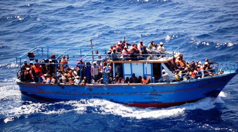 Συνεχίζονται οι έρευνες για τον εντοπισμό 84 αγνοουμένων κοντά στις λιβυκές ακτές