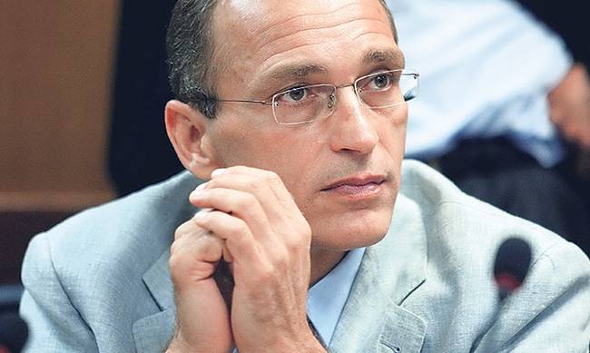 Διευκρινίσεις από τις κυπριακές αρχές για τον Λεωνίδα Μπόμπολα ζητούν οι ‘Ελληνες δικαστές