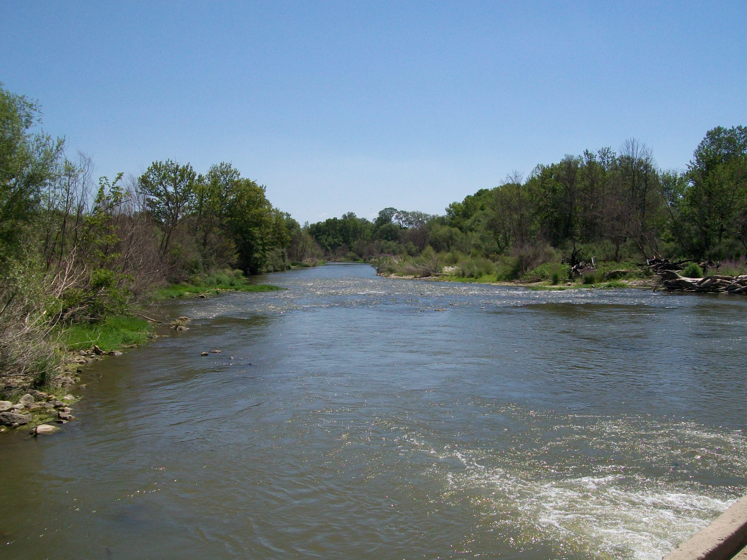 Πρόσφυγες έπεσαν στον Πηνειό – Επιχείρηση διάσωσης – ΤΩΡΑ