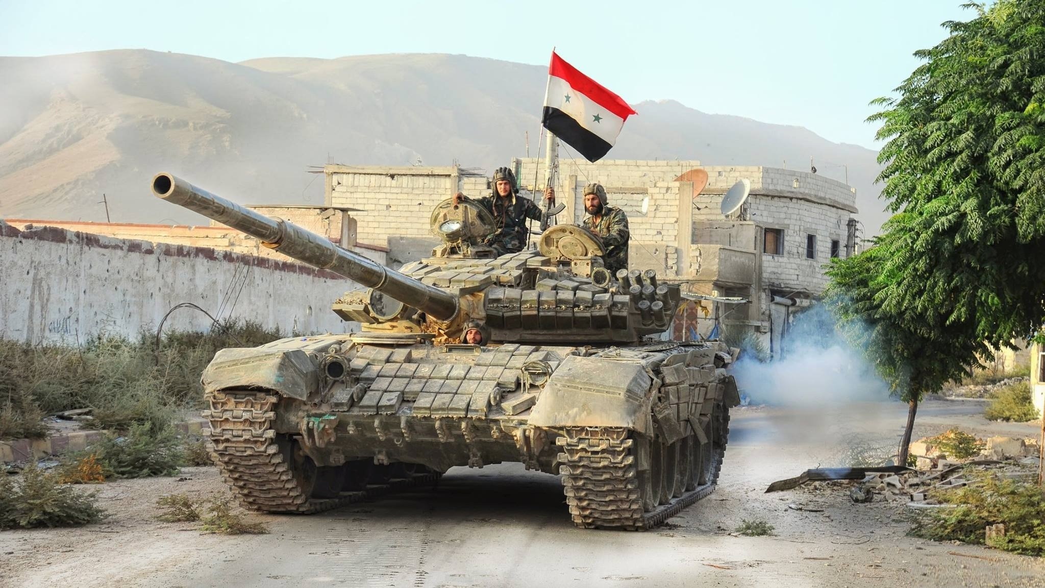 Ο συριακός στρατός ανακατέλαβε πόλη από το ISIS