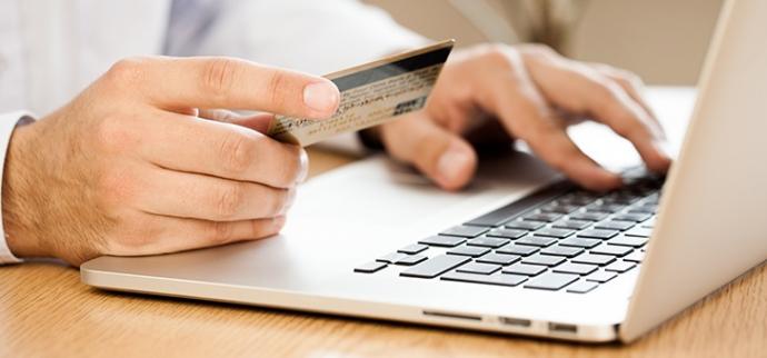 Μόλις το 6,17% των ελληνικών εταιρειών έκανε online πωλήσεις το 2015