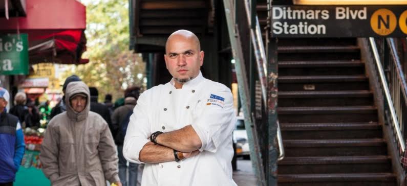 Ένας από τους κορυφαίους σεφ στις ΗΠΑ με καταγωγή από Κρήτη και Καλαμάτα