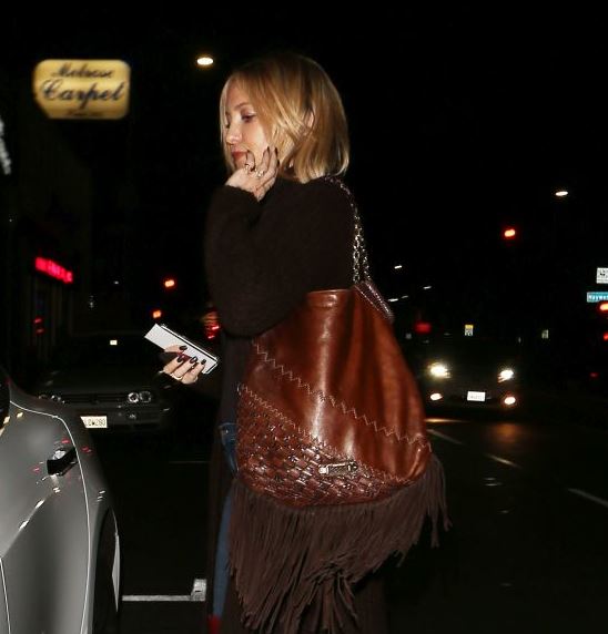 Τα φλας των παπαράτσι αποκάλυψαν το μυστικό της Κέιτ Χάντσον – ΦΩΤΟ