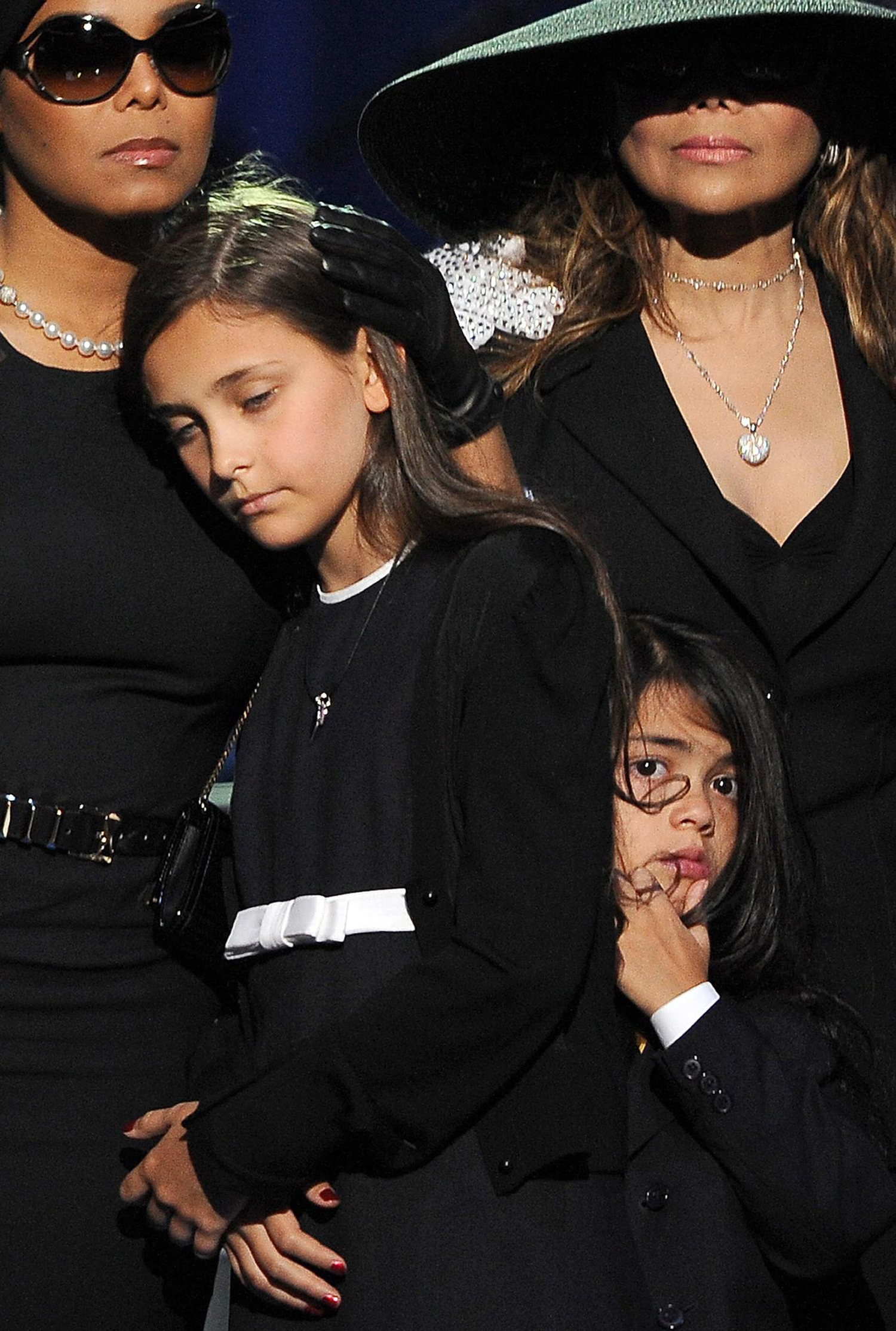 Αγνώριστη η μικρή κόρη του Μάικλ Τζάκσον – ΦΩΤΟ