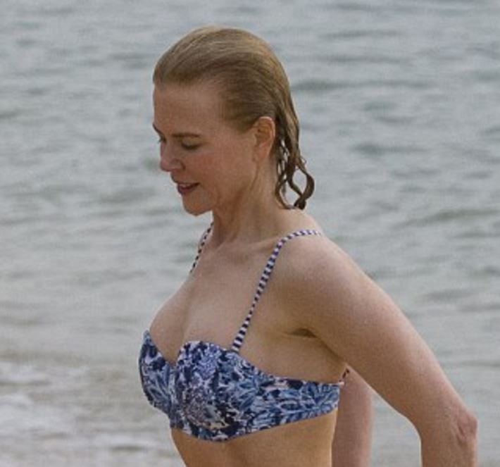 Το καλλίγραμμο κορμί της 48χρονης Νικόλ Κίντμαν – ΦΩΤΟ