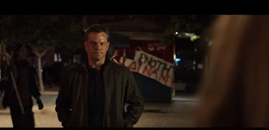 O Mατ Ντέιμον σε επεισόδια στο… Σύνταγμα – ΒΙΝΤΕΟ