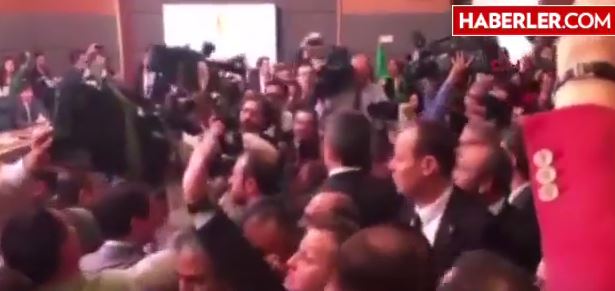 Ξύλο στην τουρκική Εθνοσυνέλευση – ΒΙΝΤΕΟ