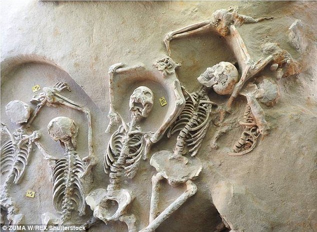 Η Daily Mail για τα αρχαιολογικά ευρήματα στο Φαληρικό Δέλτα – ΦΩΤΟ