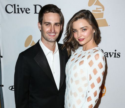 Ένα αυστηρό προγαμιαίο συμβόλαιο για την Μιράντα Κερ