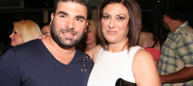 Η μητέρα του Παντελίδη: “Μόνο τον Θεό φοβάμαι”