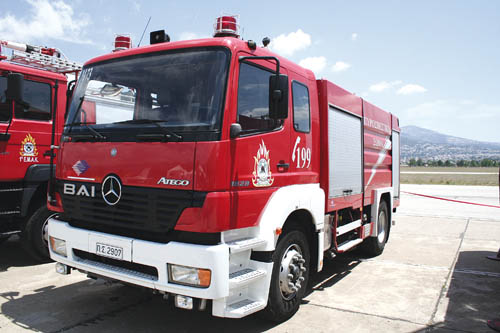 Τροχαίο με πυροσβεστικό όχημα που κατευθυνόταν σε πυρκαγιά
