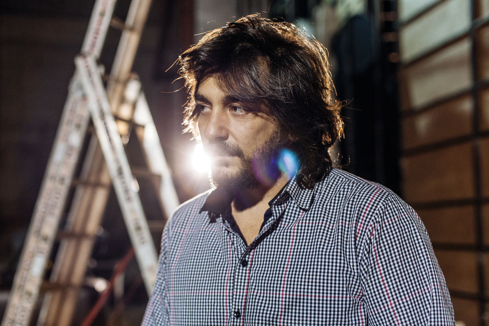 «Ρωμαίος» με σκηνικά-κοστούμια του Παπαθεοχάρη!