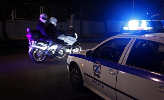 Τρεις προσαγωγές στο λιμάνι του Πειραιά