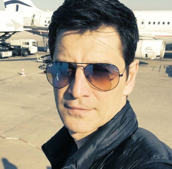 H selfie του Ρουβά από το αεροδρόμιο – ΦΩΤΟ