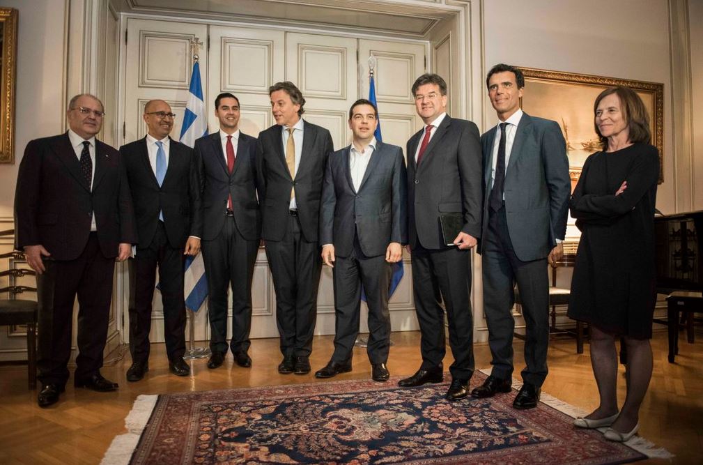 Η ΦΩΤΟ του Τσίπρα στο twitter με τους υπουργούς Εξωτερικών