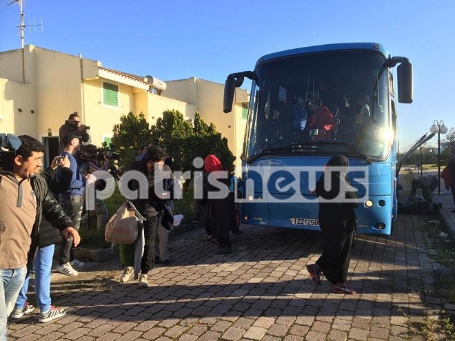 Έφτασαν στο κέντρο φιλοξενίας στην Μυρσίνη οι πρόσφυγες από την Συρία – ΒΙΝΤΕΟ