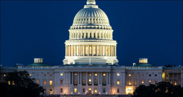 Η Ουάσινγκτον εξετάζει την υπόθεση των “Panama Papers”