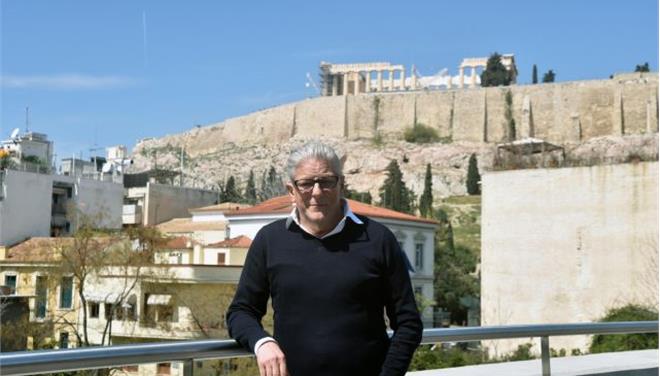 Ο Φαμπρ ξαναχτυπά -“Μέτριοι και απογοητευμένοι οι Έλληνες καλλιτέχνες που με απέρριψαν”