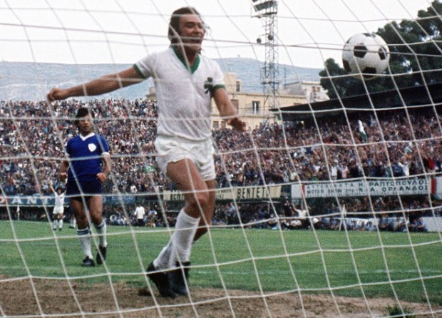 Θρήνος στο ποδόσφαιρο – «Έφυγε» ο Όσκαρ Αλβαρέζ