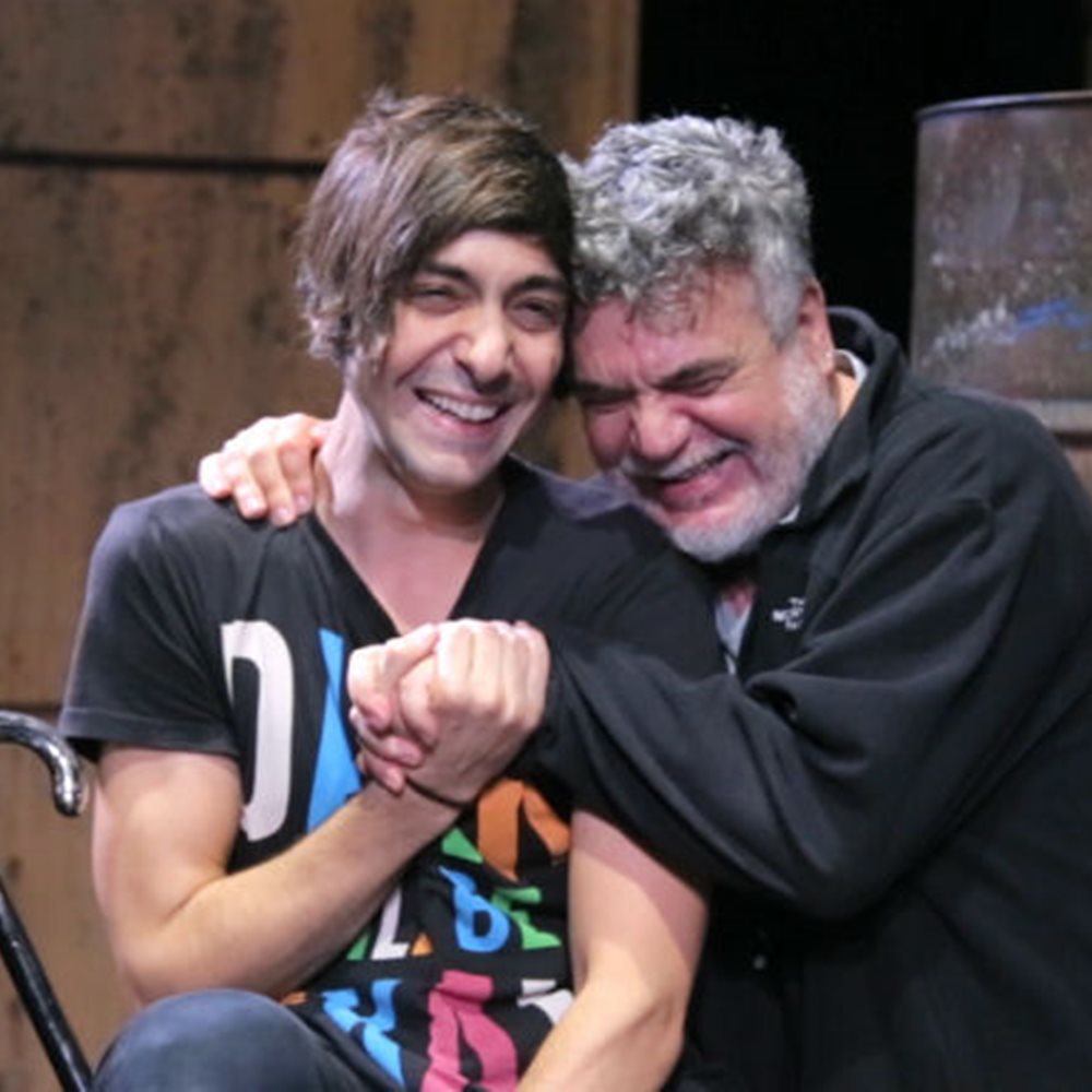 Ο Κακλέας σκηνοθετεί «Άμλετ» με Ασπιώτη