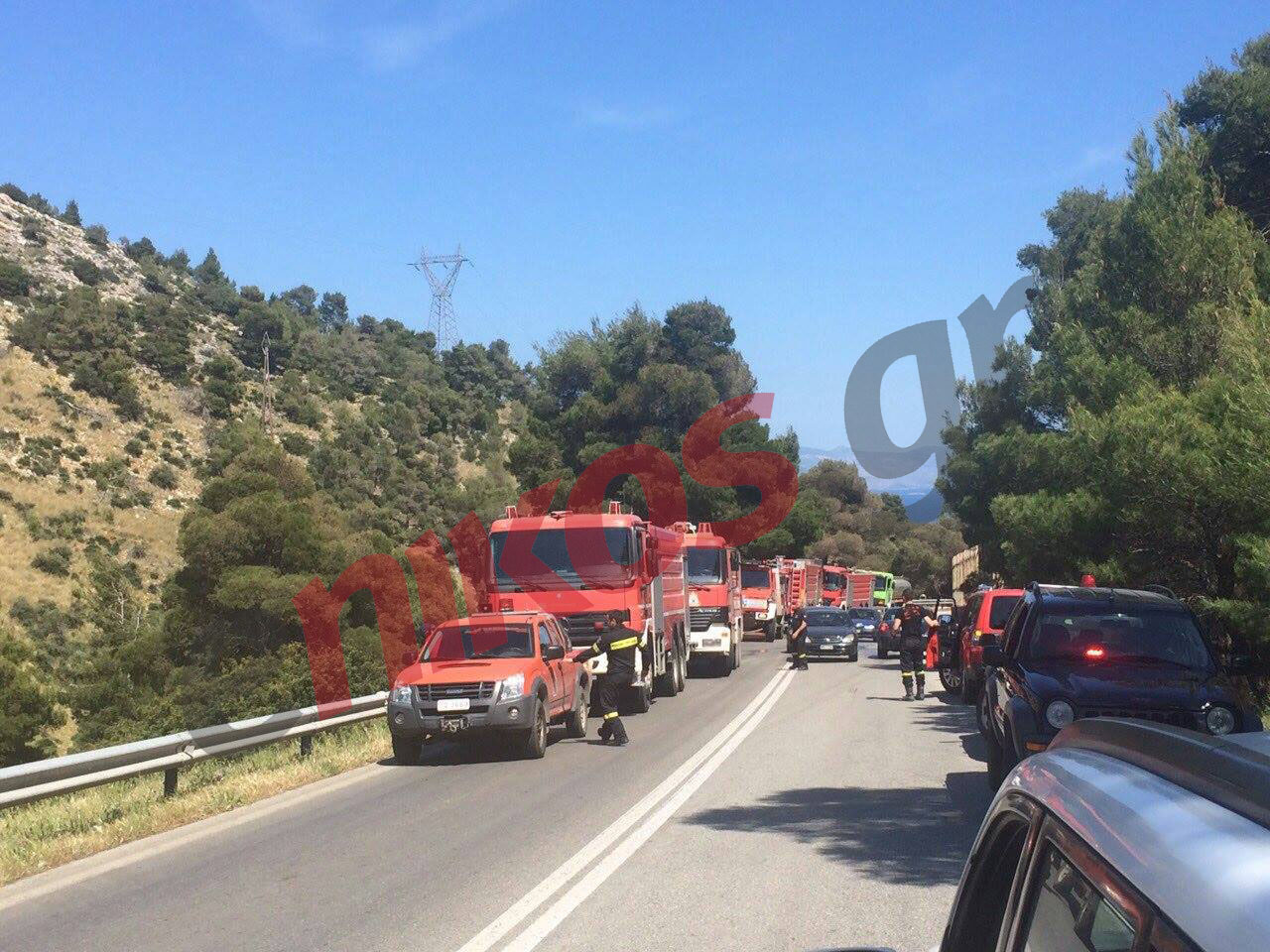 ΦΩΤΟ από την πυρκαγιά στη Νέα Μάκρη