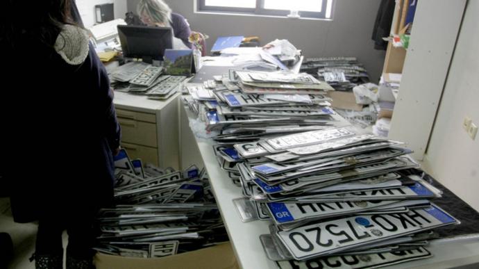 Η άρση ακινησίας ΙΧ τα Σαββατοκύριακα «μπλόκαραν» τα πρόστιμα