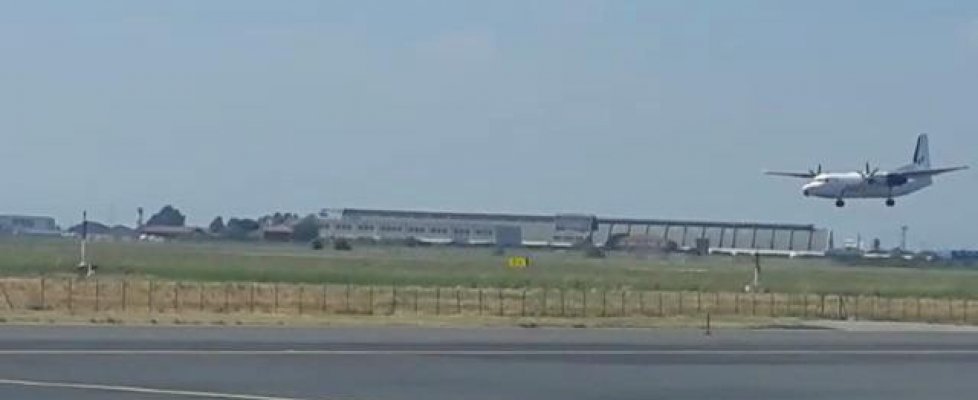 Τρόμος στον αέρα – Αεροσκάφος προσγειώθηκε με το ρύγχος στην Κατάνια – ΒΙΝΤΕΟ